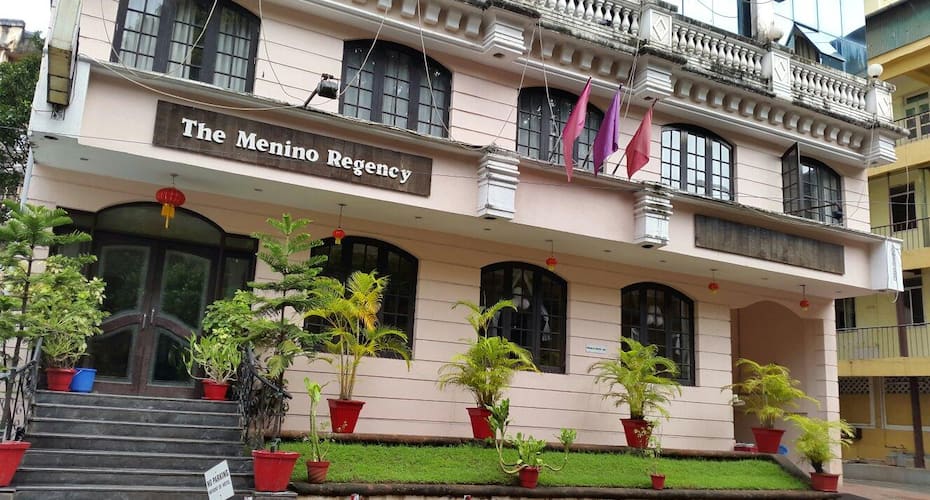 The Menino Regency, Goa 2